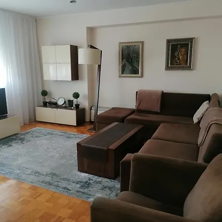 Apartment Comfort In Center